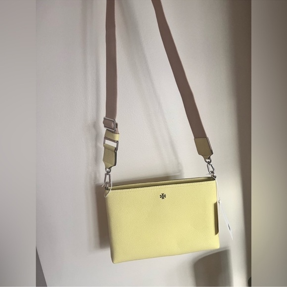 NWT TORY BURCH • BLAKE SWINGPACK
PASTEL YELLOW - Picture 3 of 17